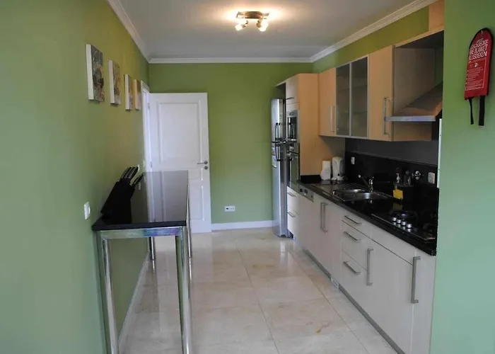 Daire Plaza Bay Luxury With Swimming Pool Estreito Da Calheta